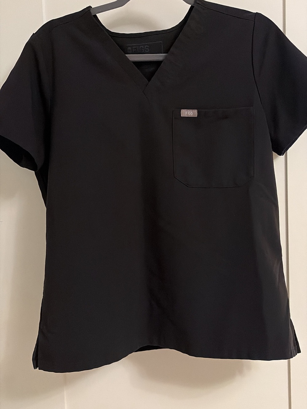 Figs Black Scrub Top